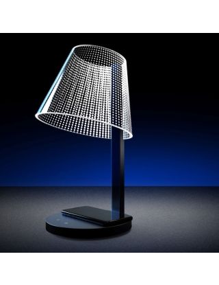 Huerizon LED Table Lamp – Black Stand